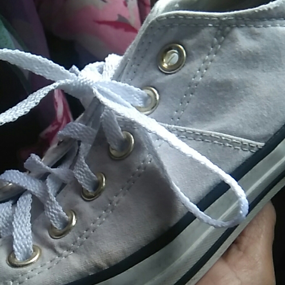 Sneakers - Picture 2 of 5